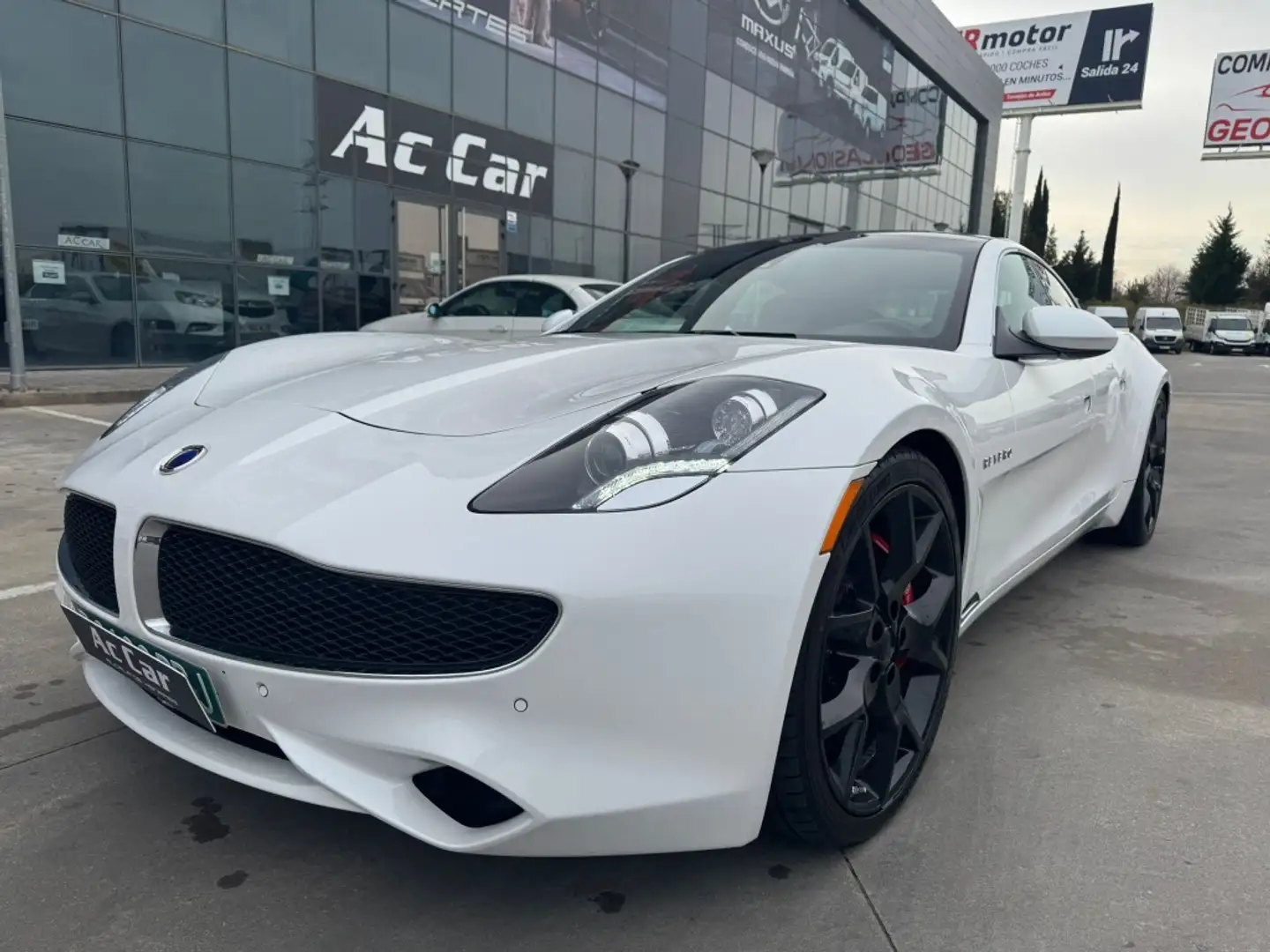 Karma Revero Alb - 2