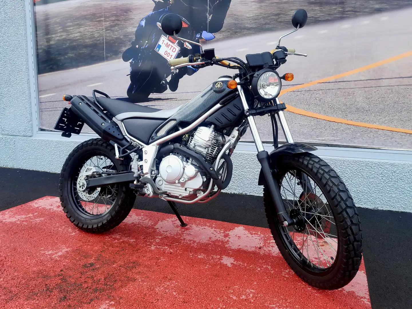 Yamaha Tricker XG 250 Grijs - 2