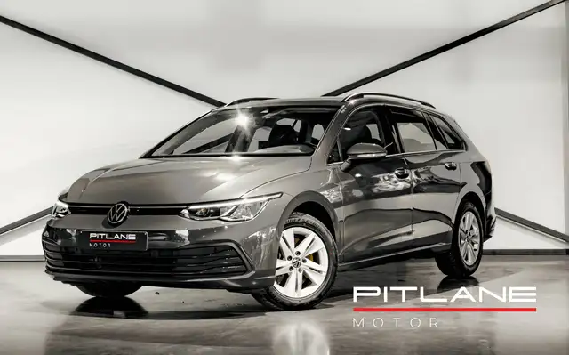 Volkswagen Golf Variant Golf SW 2.0 SCR TDi Life / ATTELAGE / CARPLAY / LANE ASSIST / 12 MOIS GARANTIE