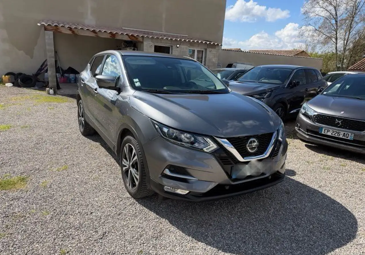 Nissan Qashqai 115 cv boÃ®te auto