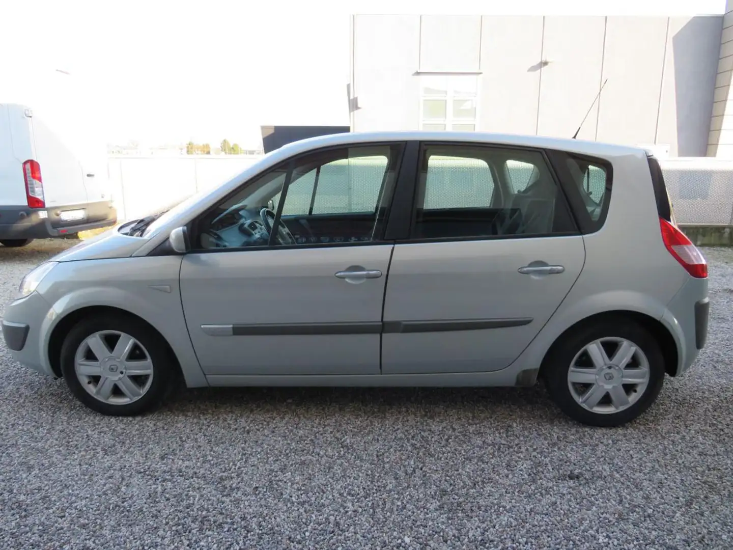 Renault Scenic 1.6 16V Confort Dynamique Argento - 2