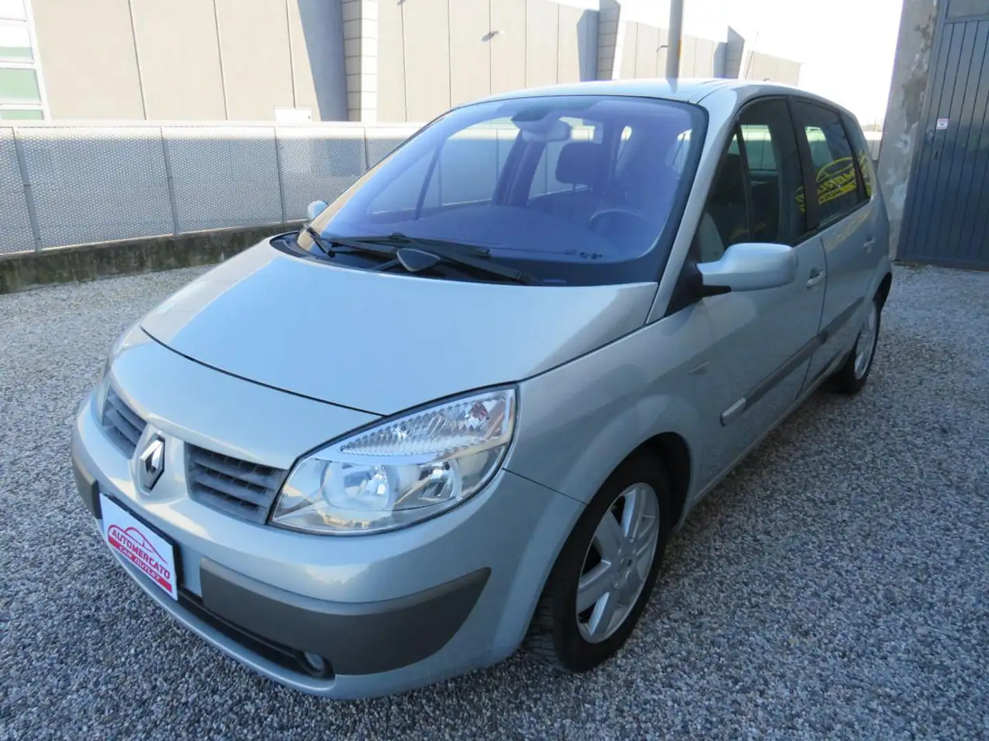 Renault Scenic 1.6 16V Confort Dynamique Argento - 1