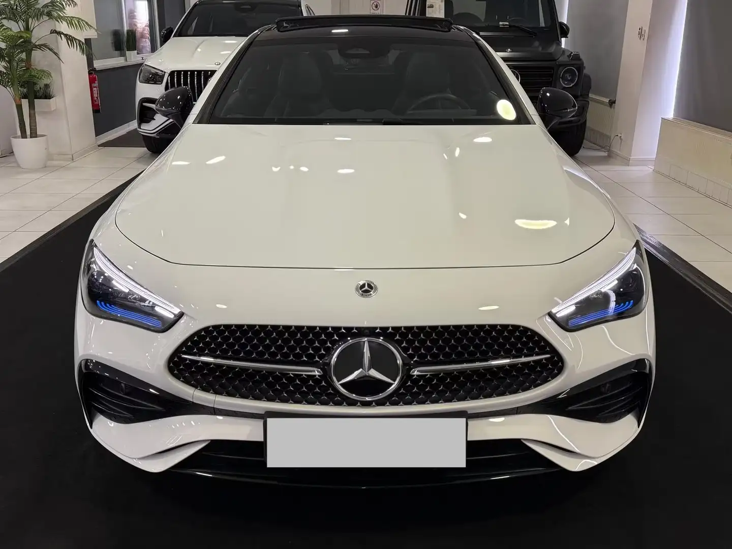 Mercedes-Benz CLE 220 d AMG Premium Plus auto TETTO LUCI 360 MEMORY ACC Bianco - 2