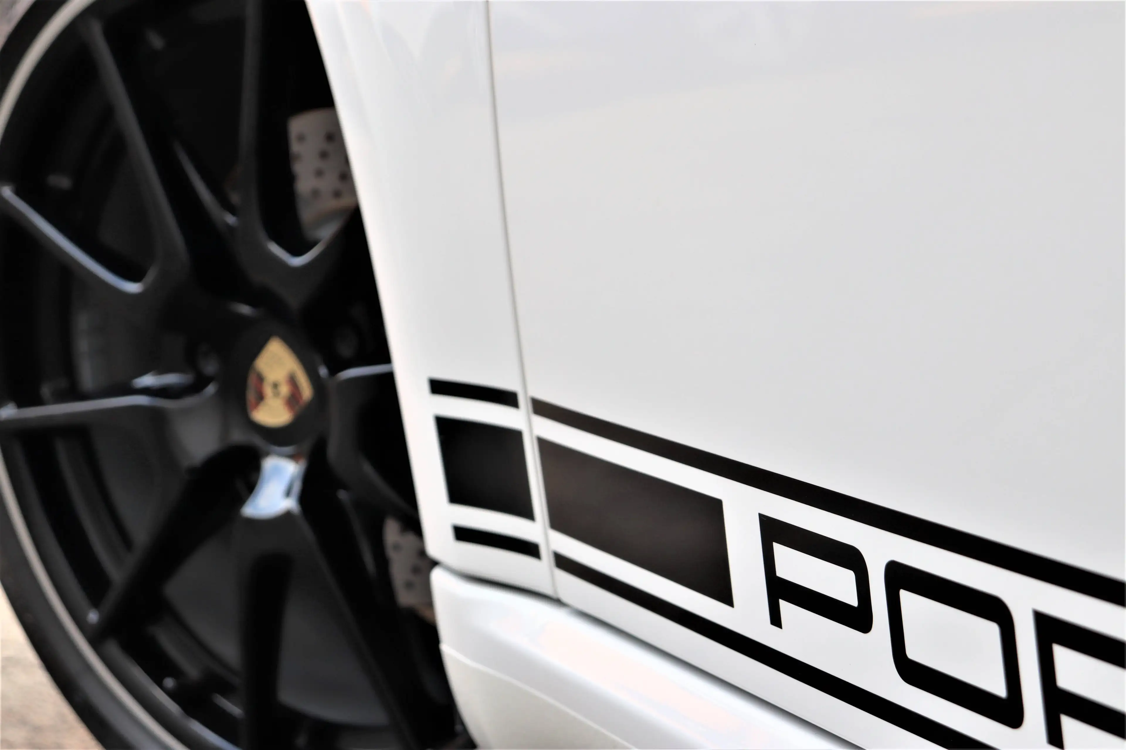 Porsche Cayman R - Manual/CarbonSeats/SportExhaust *FULL HISTORY* — photo 15