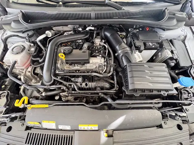 Volkswagen Polo view 13