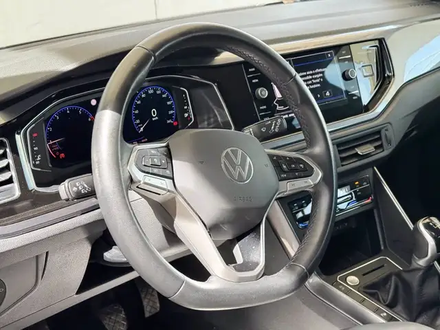 Volkswagen Polo view 19