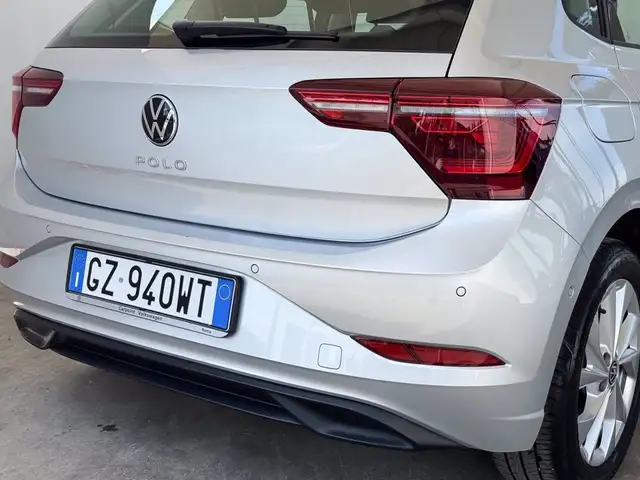 Volkswagen Polo view 18