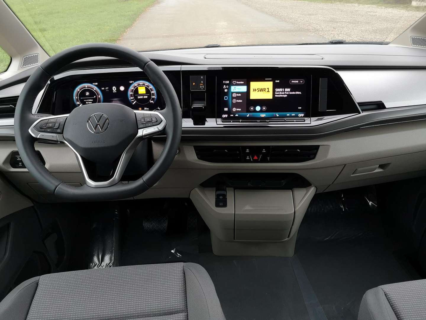 Volkswagen Multivan Sport Edition -  - Joinsteer - #5