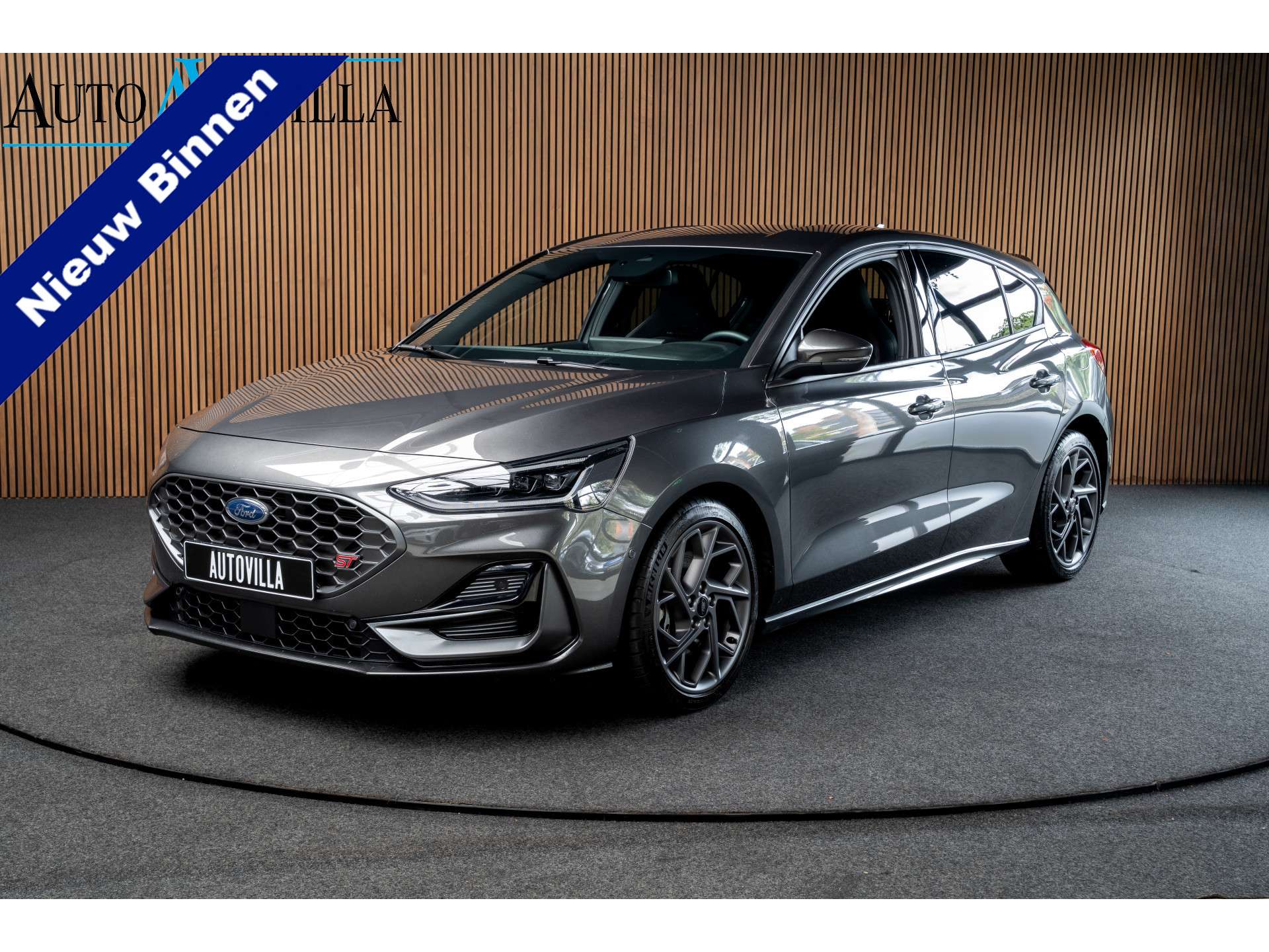 2023 Ford FOCUS