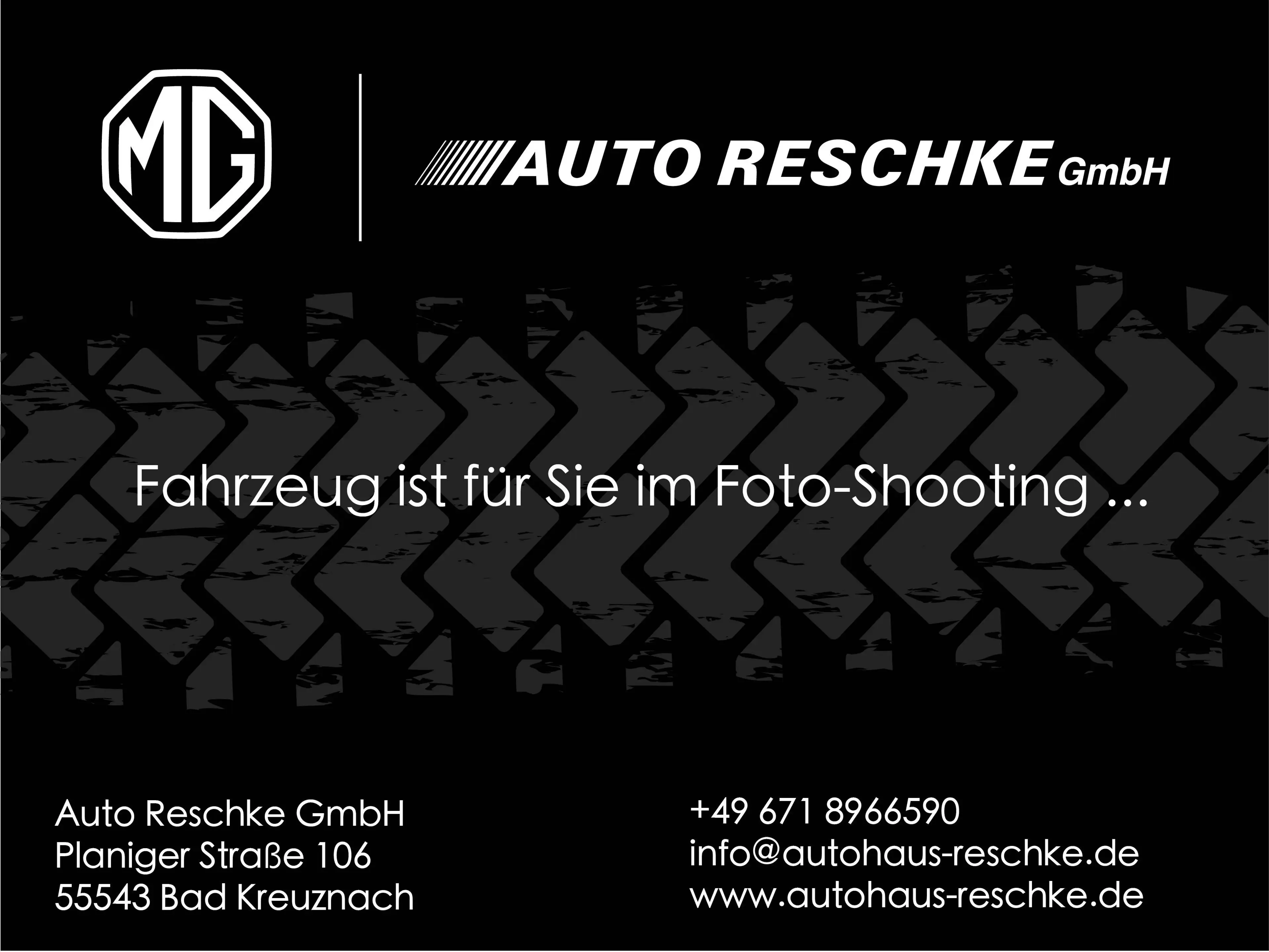 MG MG4 Luxury 64 kWh! Face Lift! Allwetterreifen! Herstellergarantie! Sofort Verfügbar!