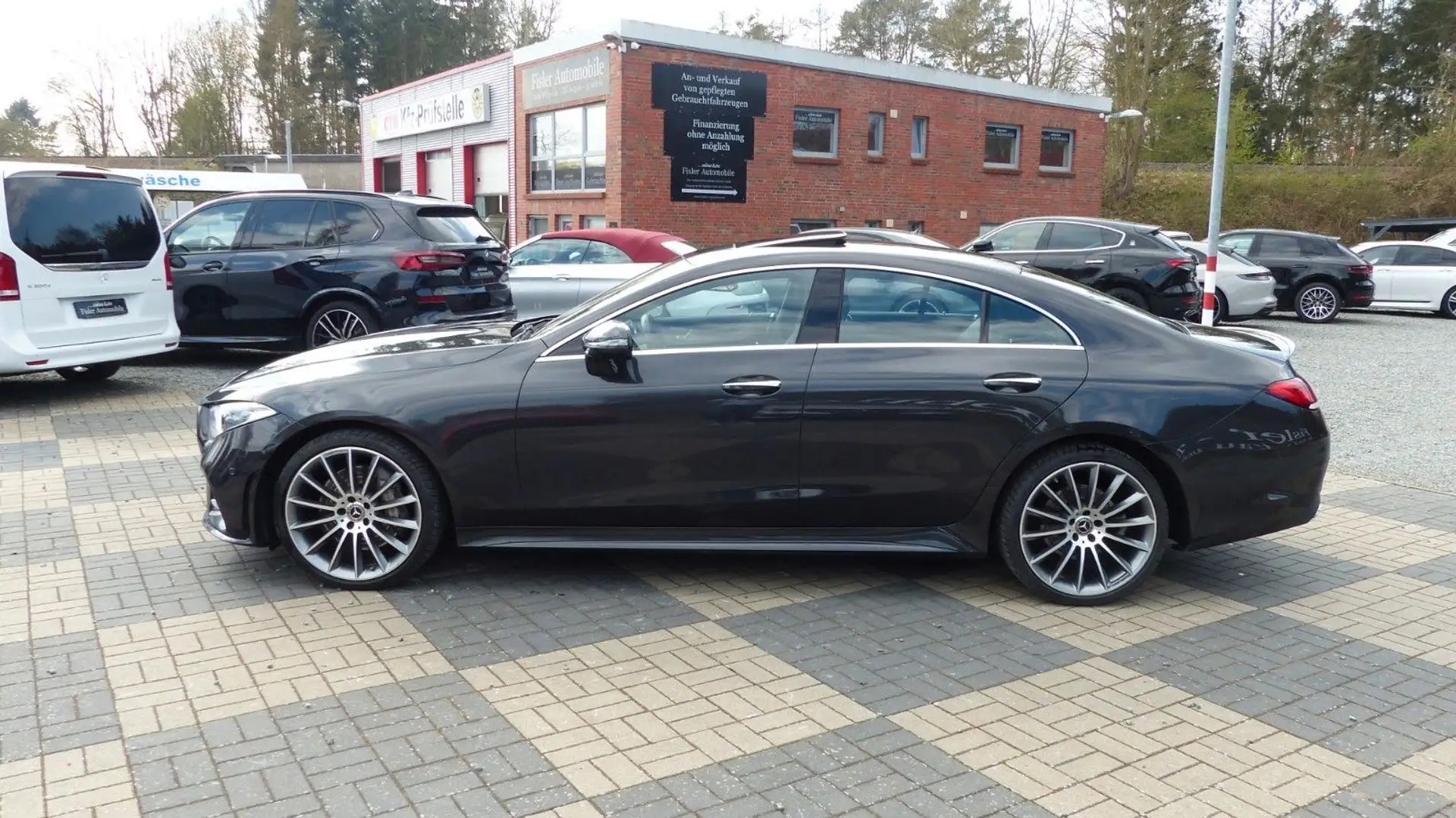 Mercedes-Benz CLS 400 d 4Matic AMG Distr SHD Burmester HeadUp Grau - 2