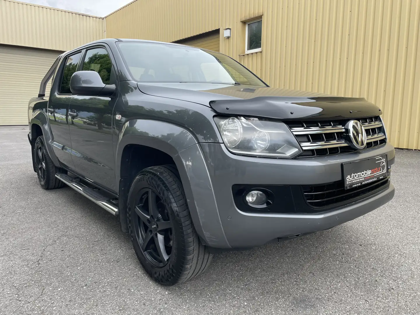 Volkswagen Amarok 2.0 DSG DoubleCab 4.Motion Grau - 2
