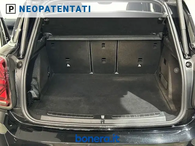 Mini Countryman view 13