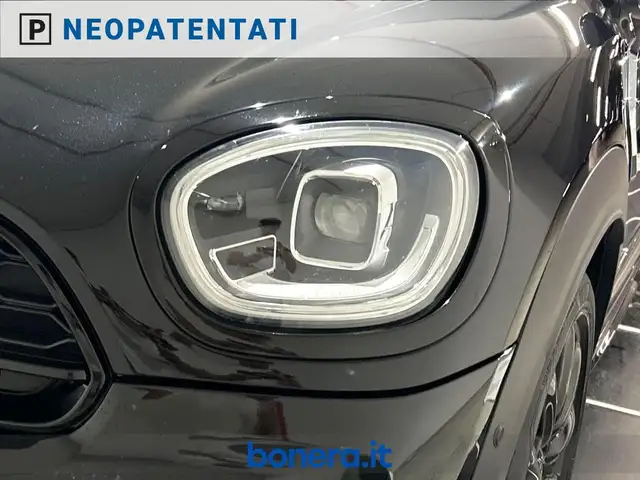 Mini Countryman view 10