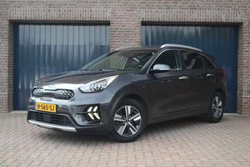 1.6 GDi Hybrid DynamicLine | Facelift | Camera | A