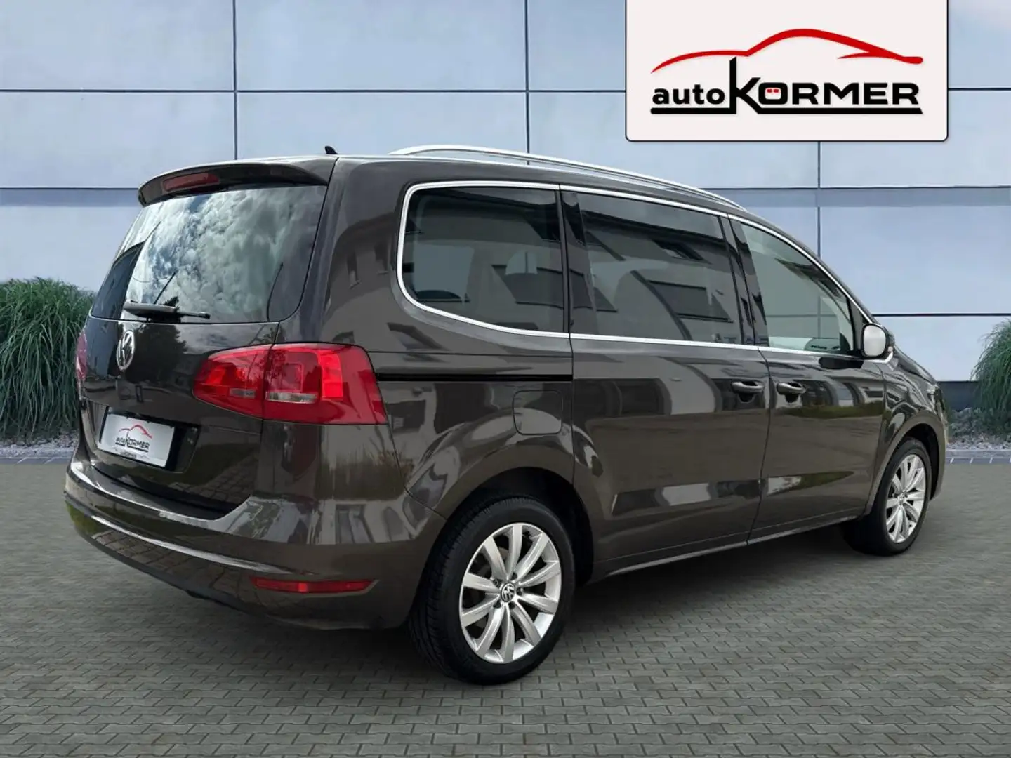 Volkswagen Sharan 2.0 TDI 4M Highline 7-Si.,Sthzg.,Navi,AHK,Bi-Xenon Brun - 2