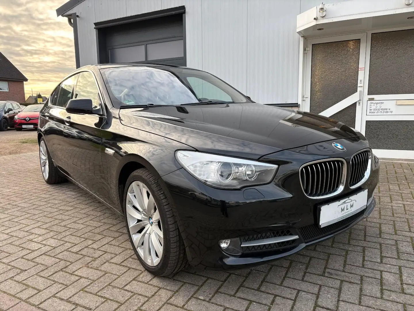 BMW 530 5 Gran Turismo 530 d, PCD, Navi, BT Schwarz - 1