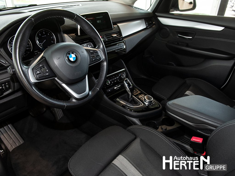 BMW 218 2er Active Tourer 218d Advantage+LED+R-KAMRA+SHZ — photo 8
