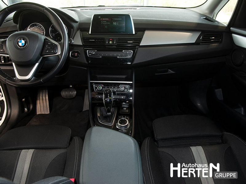 BMW 218 2er Active Tourer 218d Advantage+LED+R-KAMRA+SHZ — photo 10