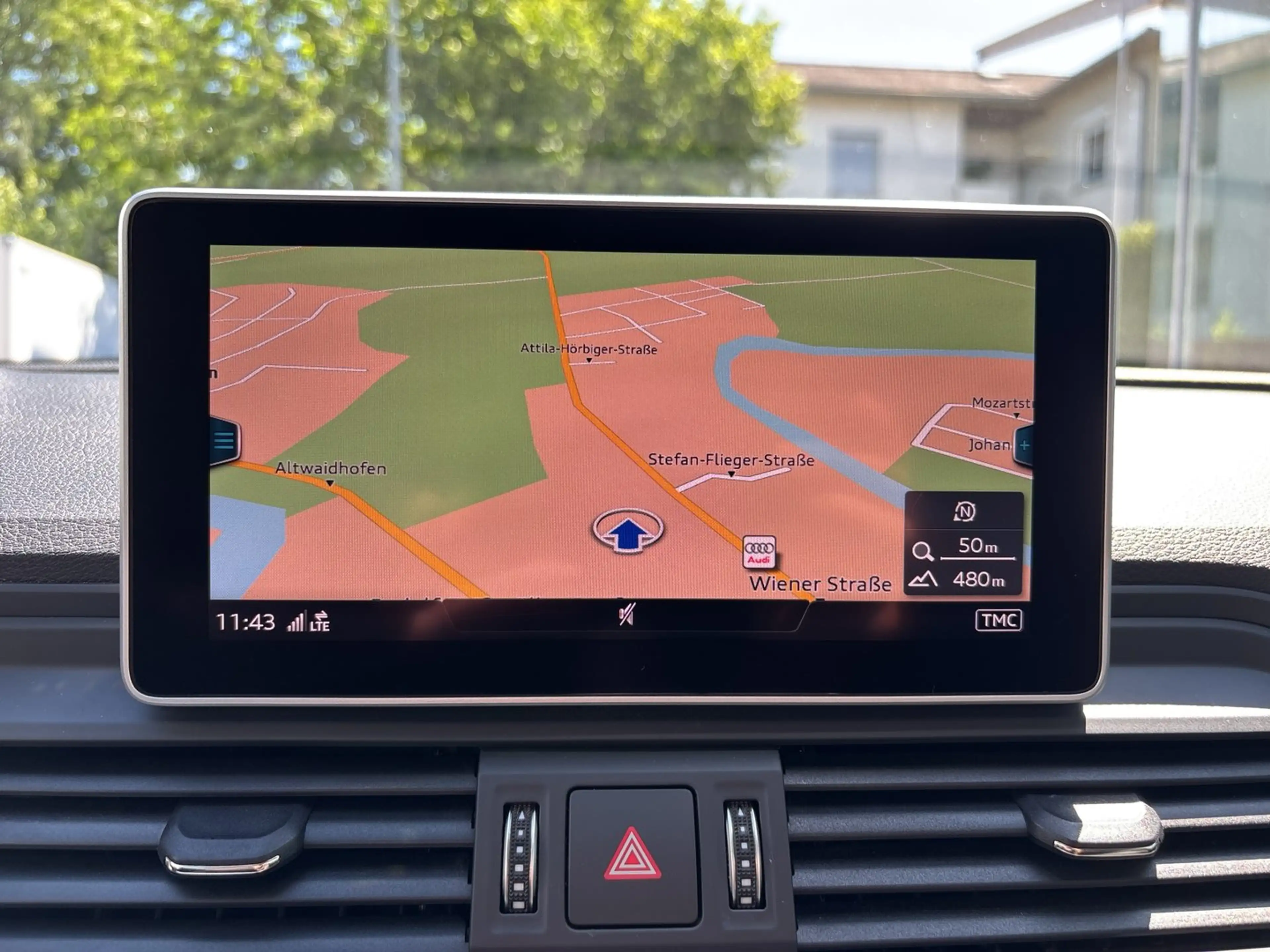 Audi Q5 40 TDI ultra quattro Sport — photo 8