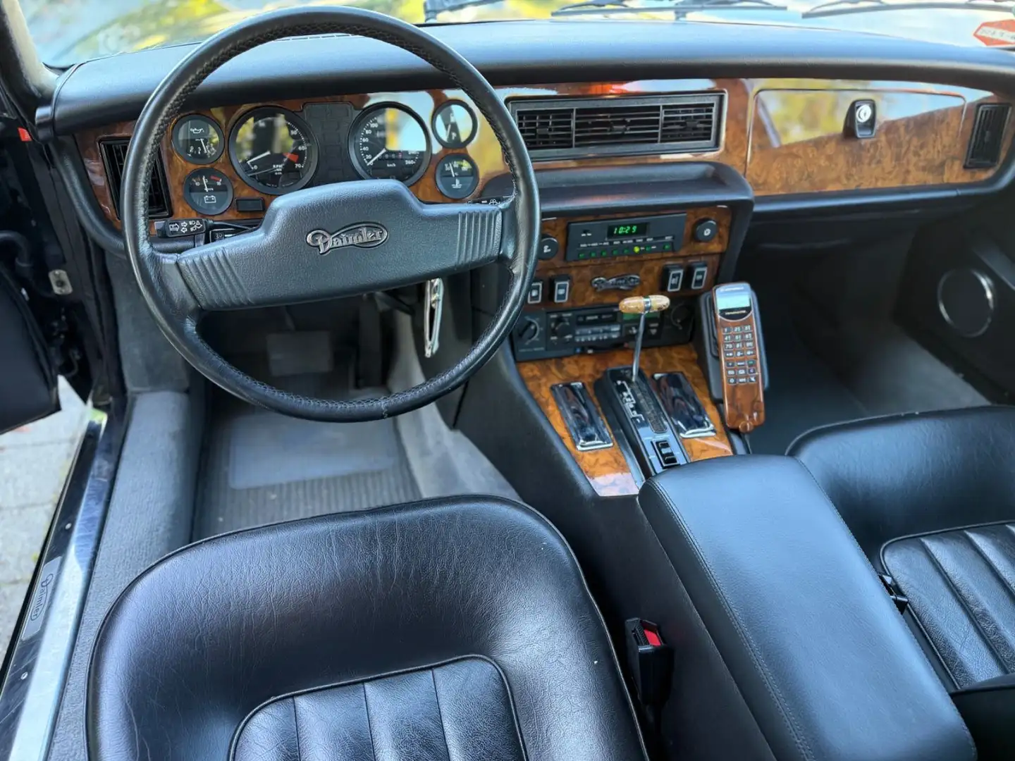 Jaguar Daimler Double Six Schwarz - 2