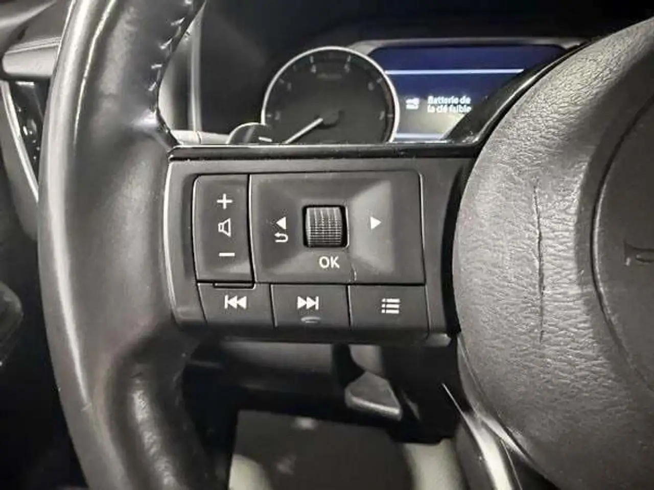 Nissan Rogue fotografie Nissan Rogue