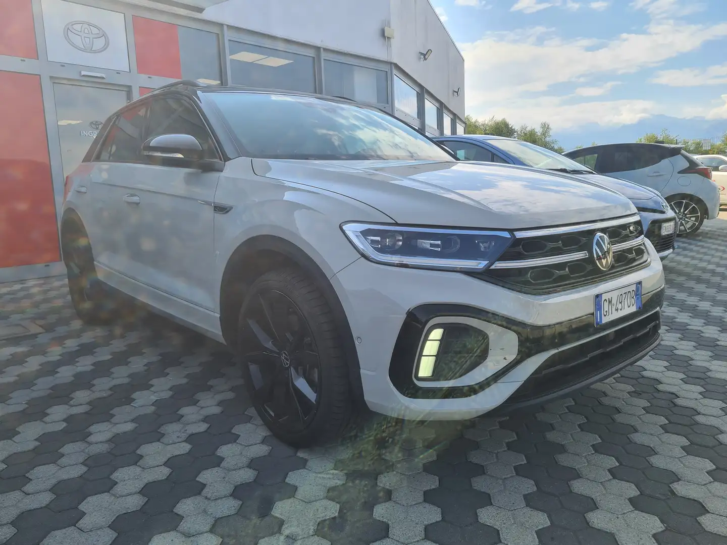 Volkswagen T-Roc T-Roc 2022 2.0 tdi R-Line 150cv dsg Beige - 2
