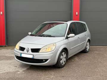 Grand Scenic 1.9 dCi 130 Latitude 7 pl