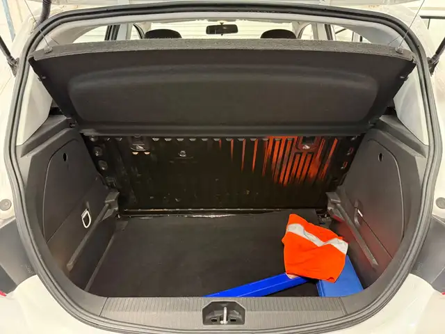 Opel Corsa view 15