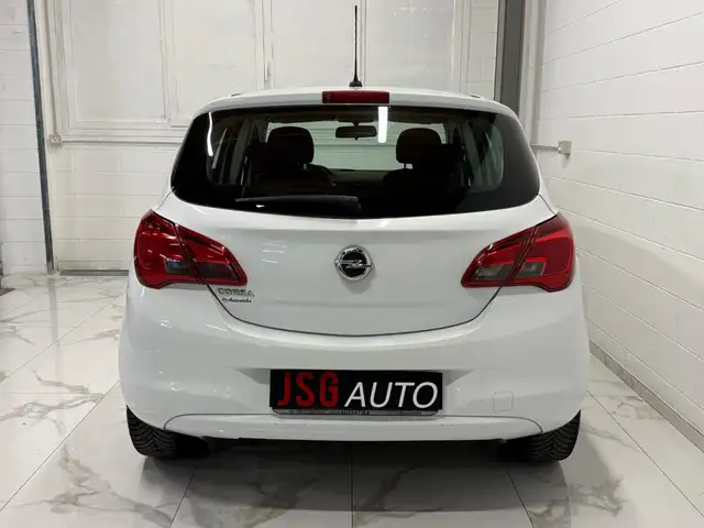 Opel Corsa view 4
