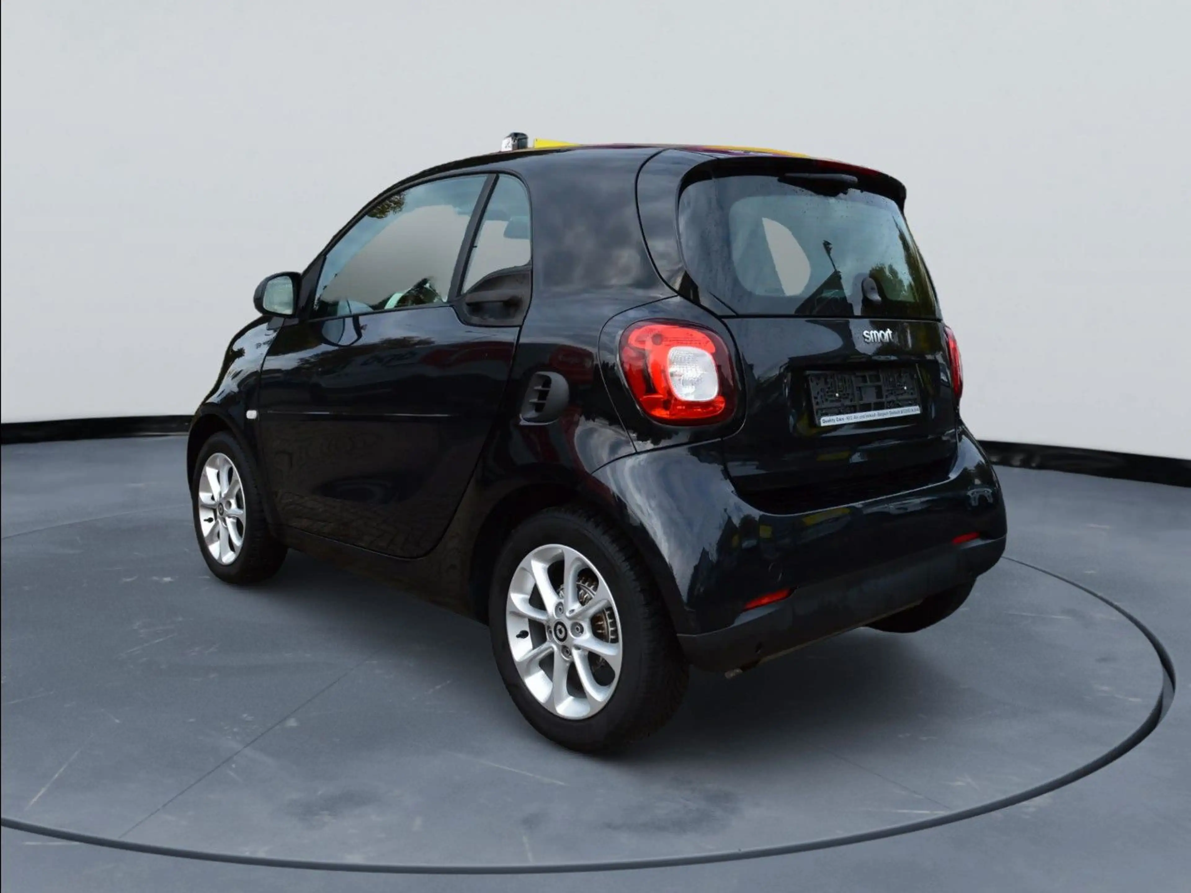 smart forTwo fortwo coupe 52 kW Servo — photo 5
