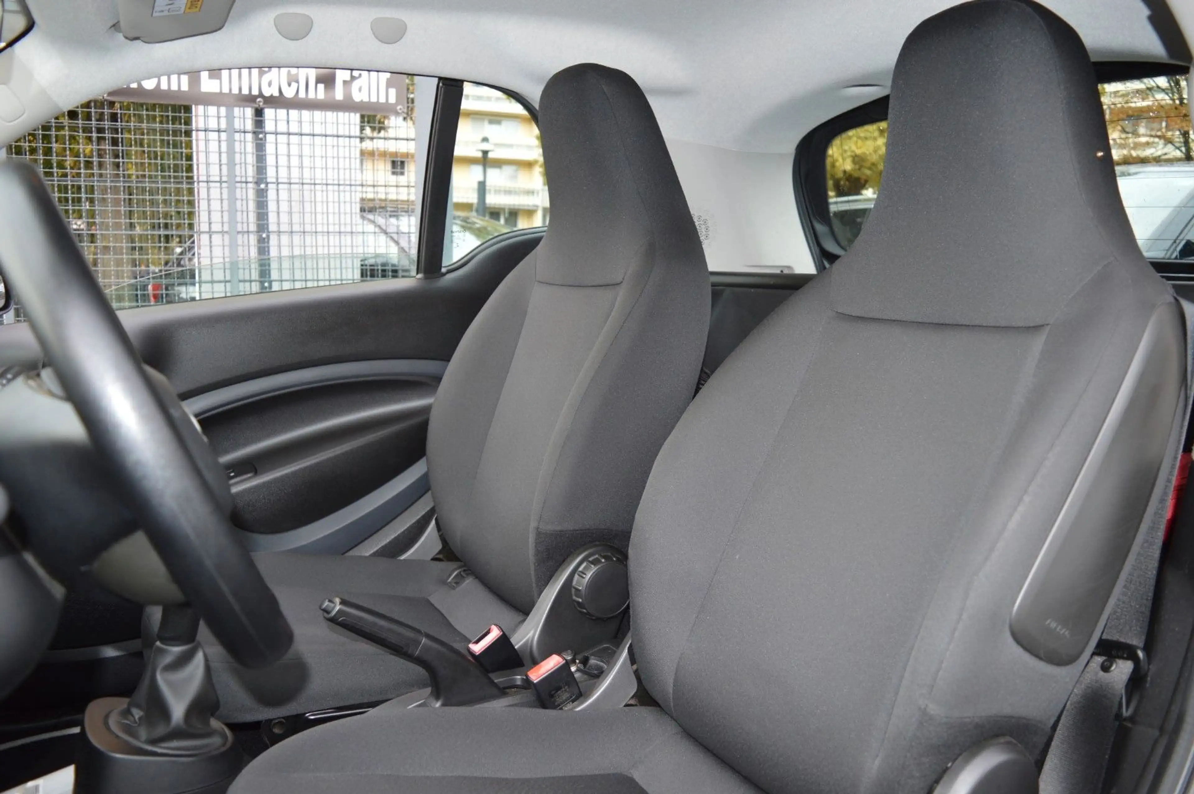 smart forTwo fortwo coupe 52 kW Servo — photo 7