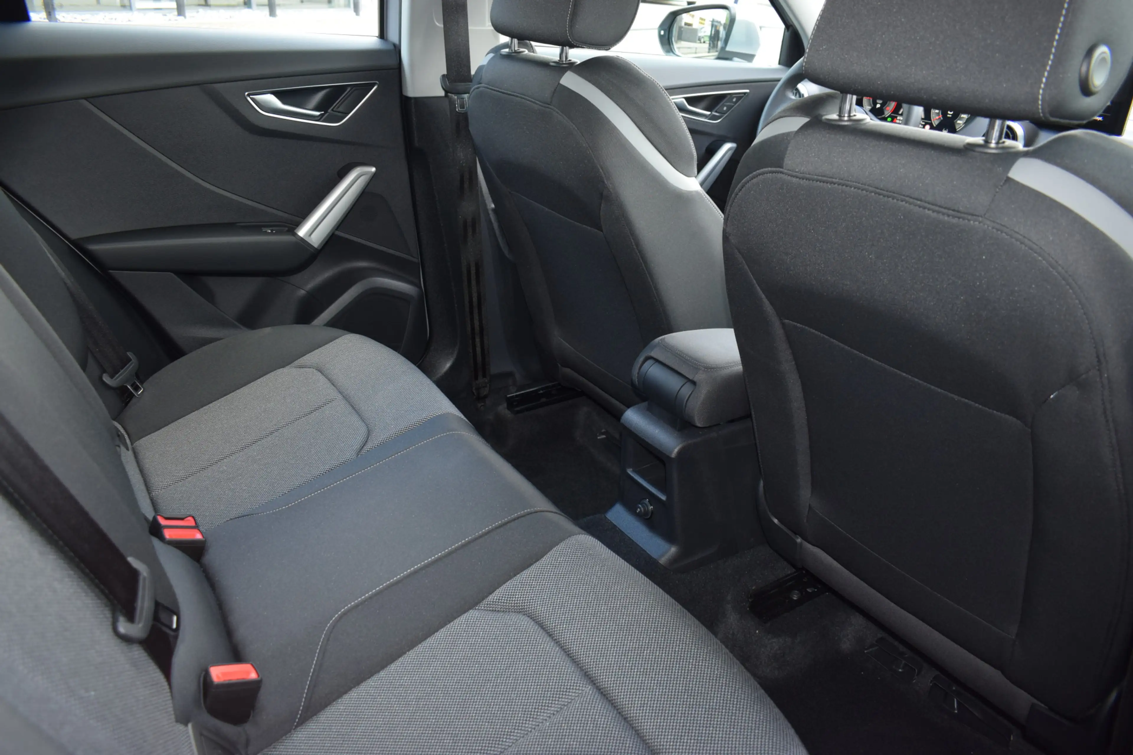 Audi Q2 35 TFSI Advanced edition Automaat | Stoelverwarmin — photo 11