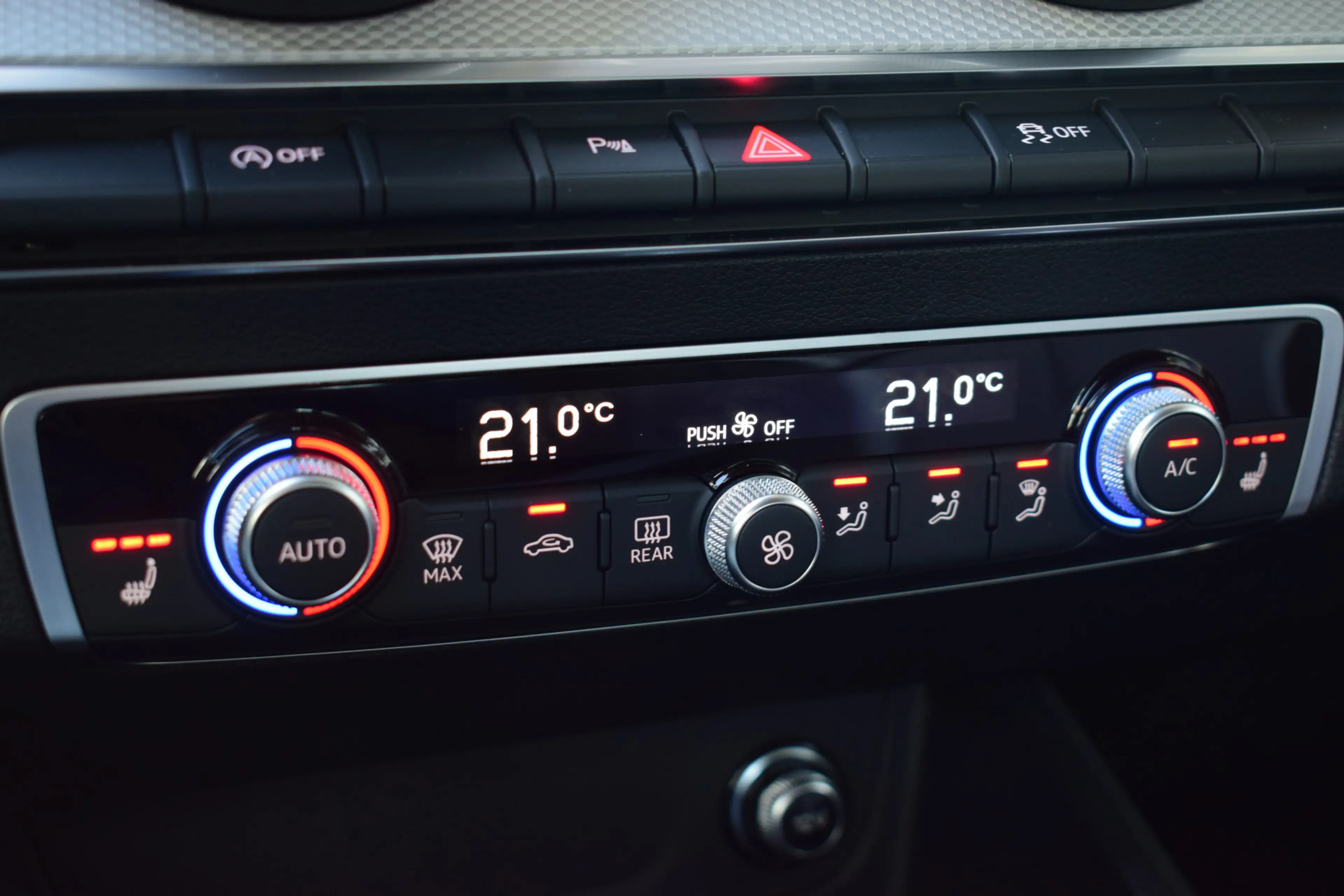 Audi Q2 35 TFSI Advanced edition Automaat | Stoelverwarmin — photo 21