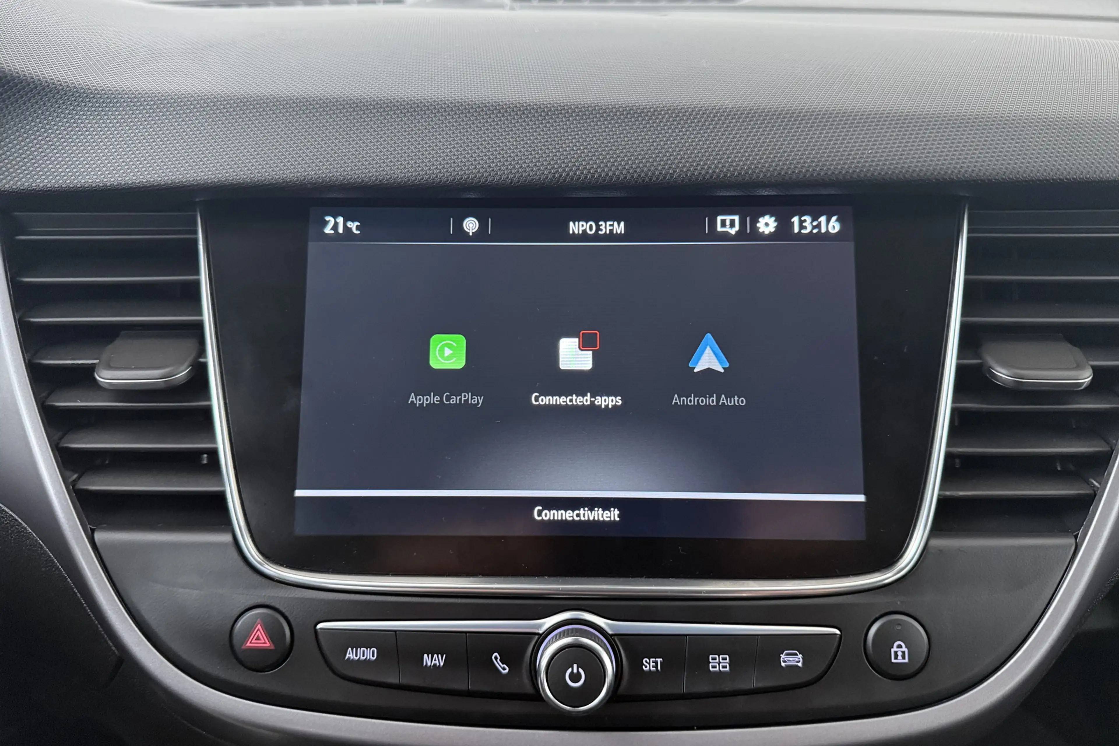 Opel Crossland 1.2 83 PK Business Carplay Camera Cruise — photo 23