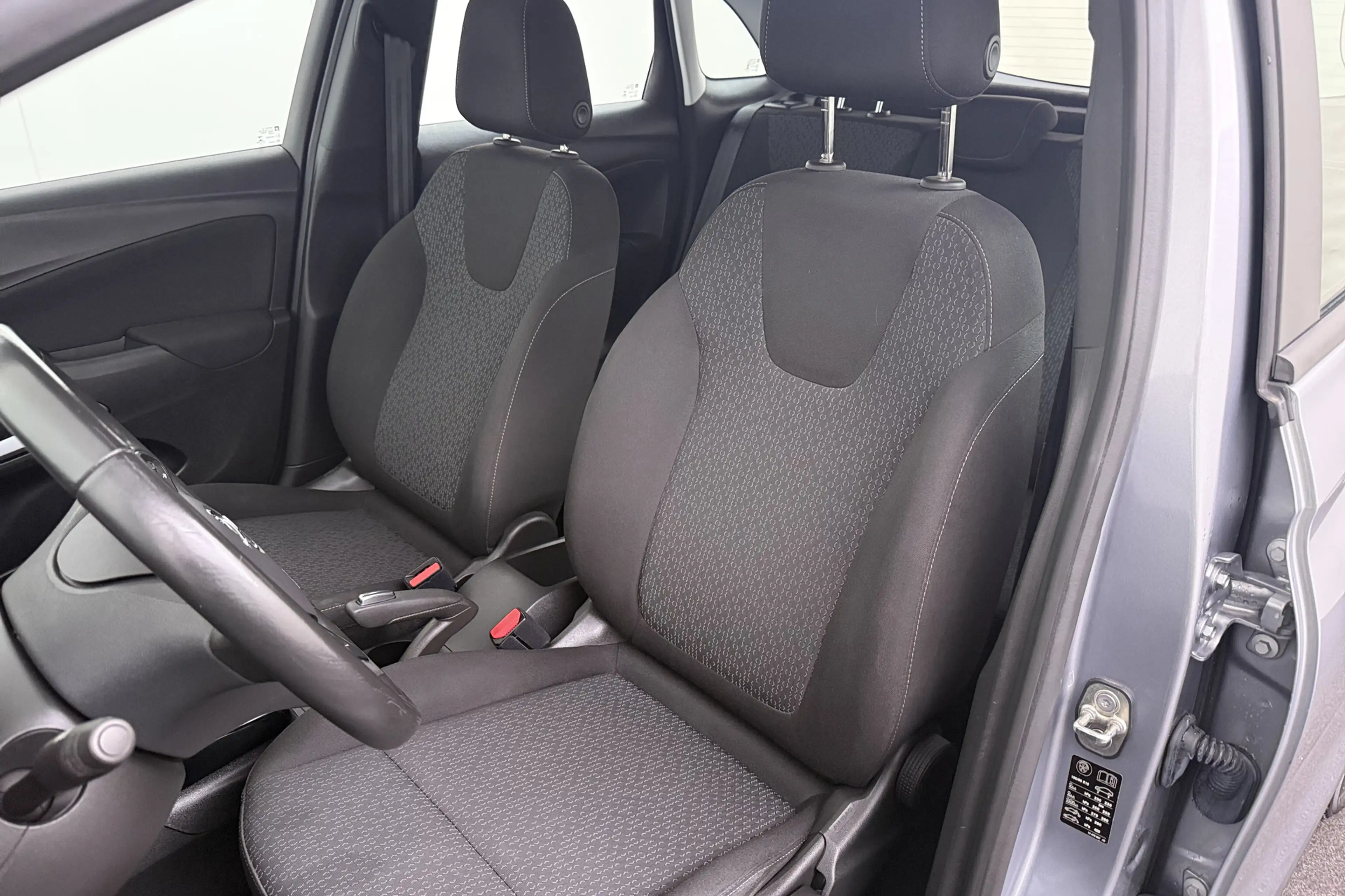 Opel Crossland 1.2 83 PK Business Carplay Camera Cruise — photo 9