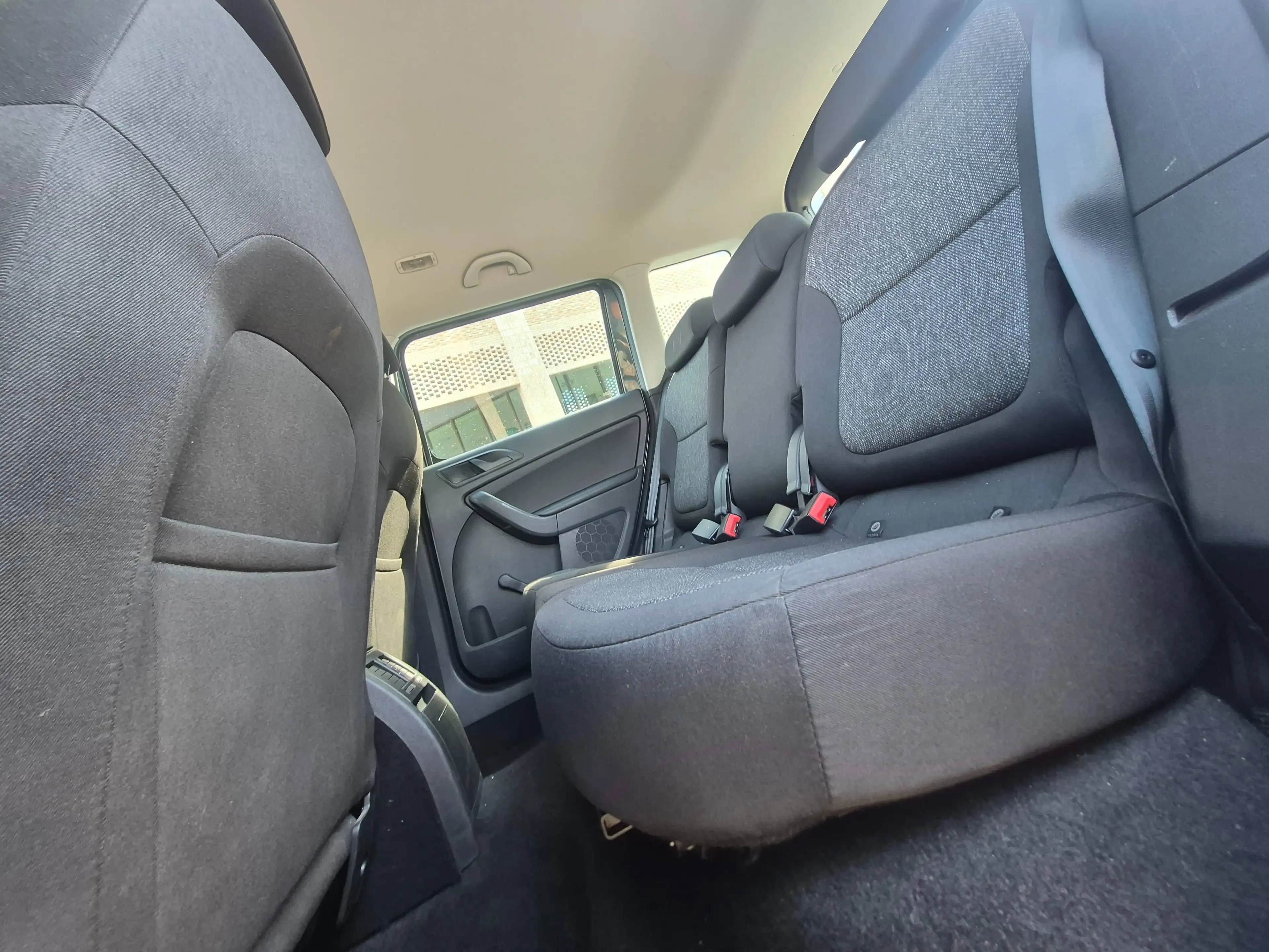 Skoda Yeti Yeti 1.4 TSI Ambition DSG — photo 7
