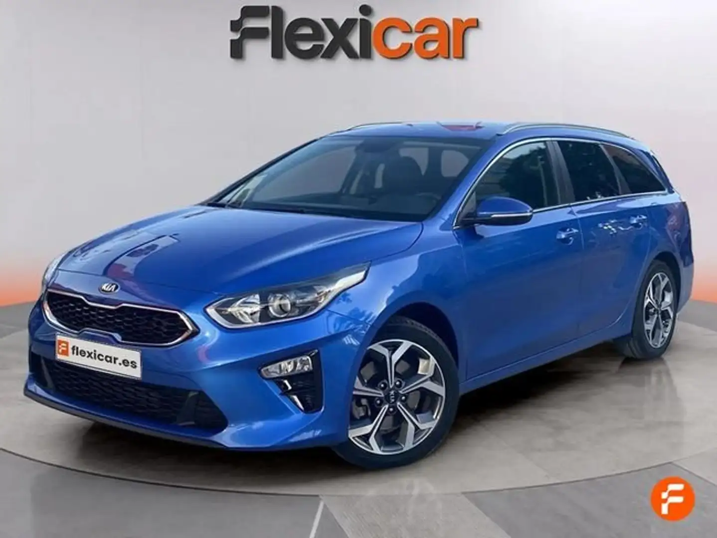 Kia Ceed / cee'd Tourer 1.5 MHEV GT-line DCT 140 Kék - 2