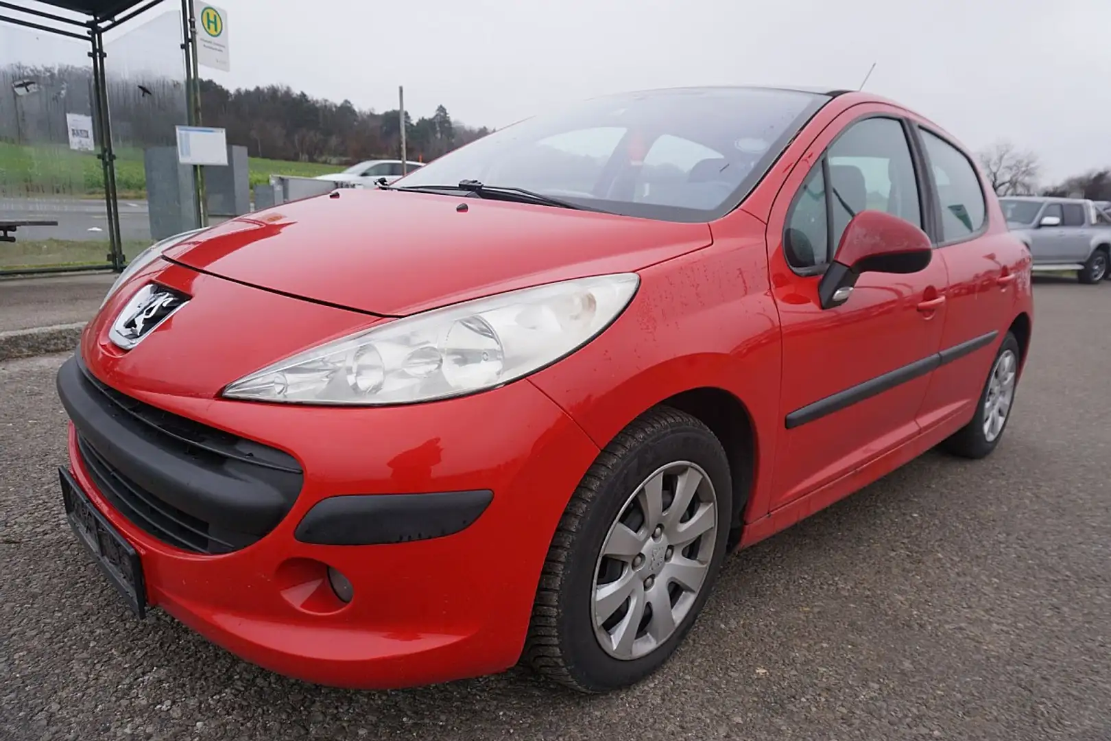 Peugeot 207 Ö3-Edition 1,4 16V Rot - 2