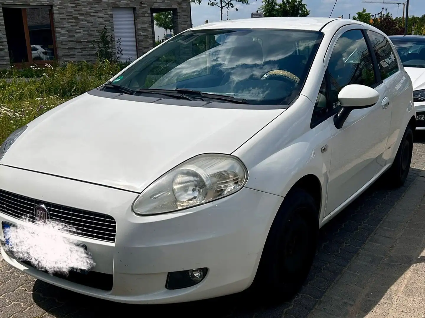 Fiat Grande Punto Grande Punto  3-Türer 1.4 8V Dynamic Weiß - 1