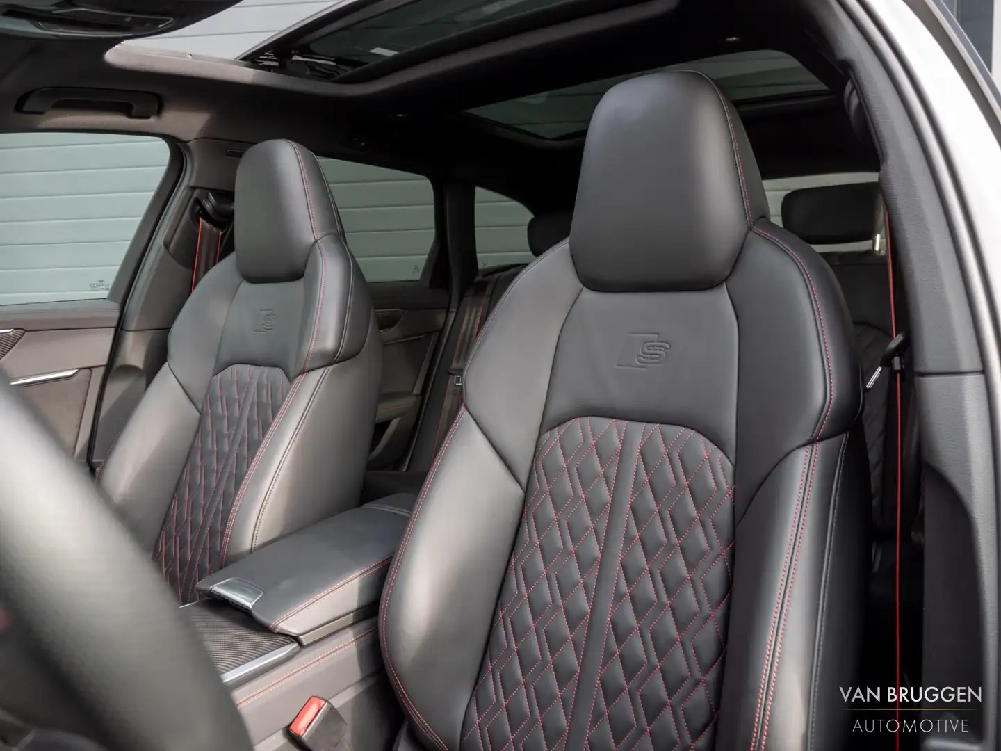Audi A6 Avant 55 TFSI E Quattro S-Line Pano RS-Stoelen Tre - 2
