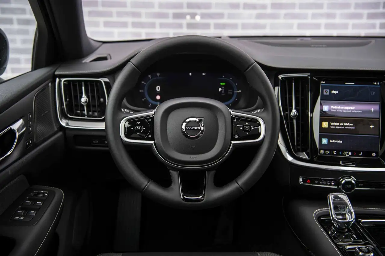Volvo V60 2026
