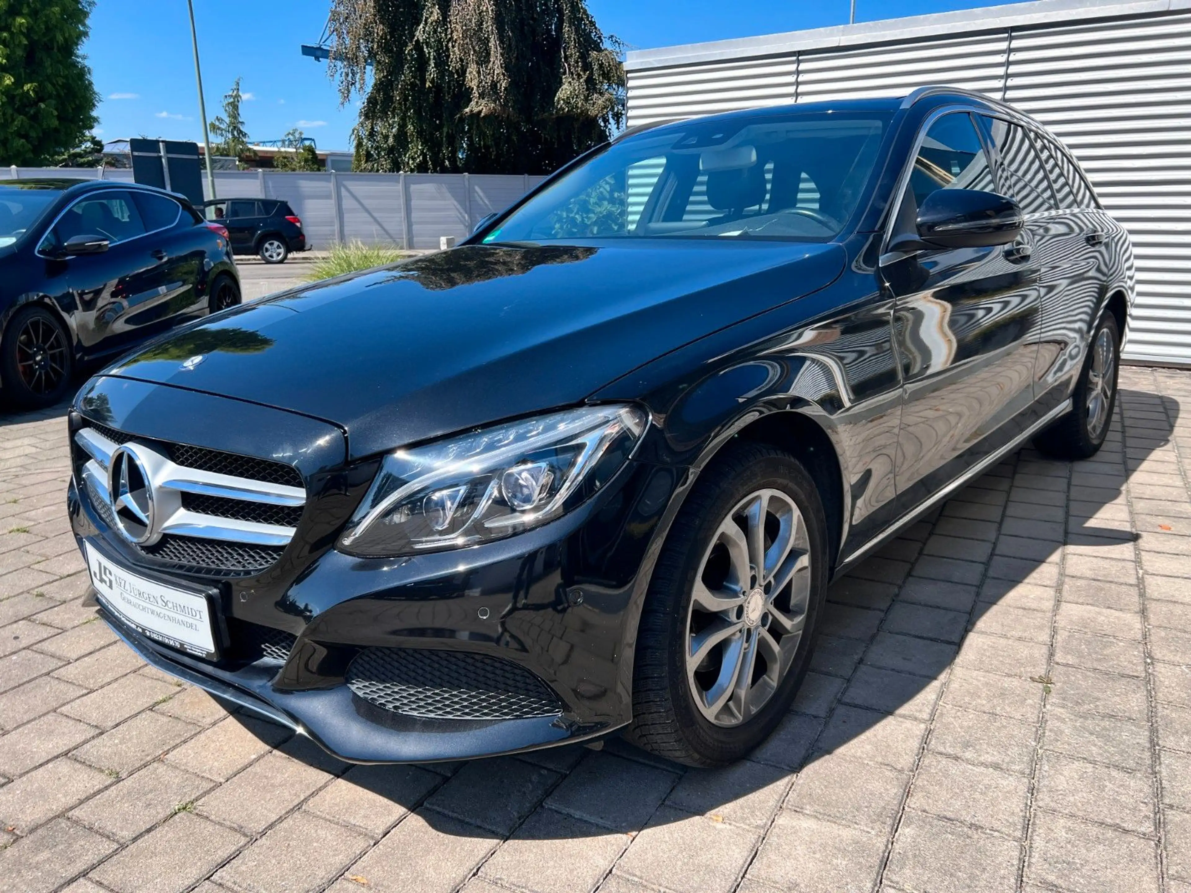 Mercedes-Benz C 220 d C T-Modell 4Matic Avantgarde Panorama — photo 2