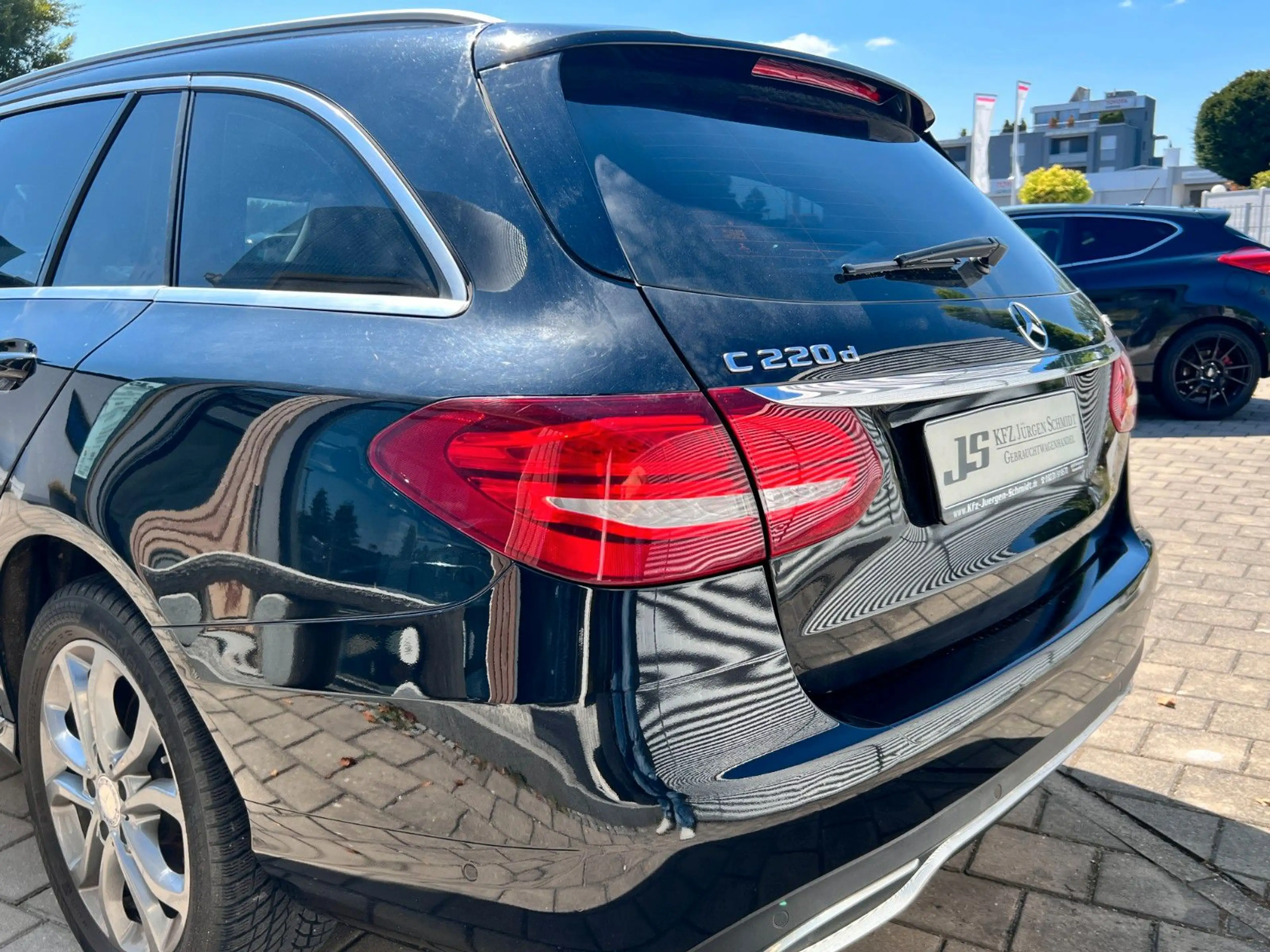 Mercedes-Benz C 220 d C T-Modell 4Matic Avantgarde Panorama — photo 6