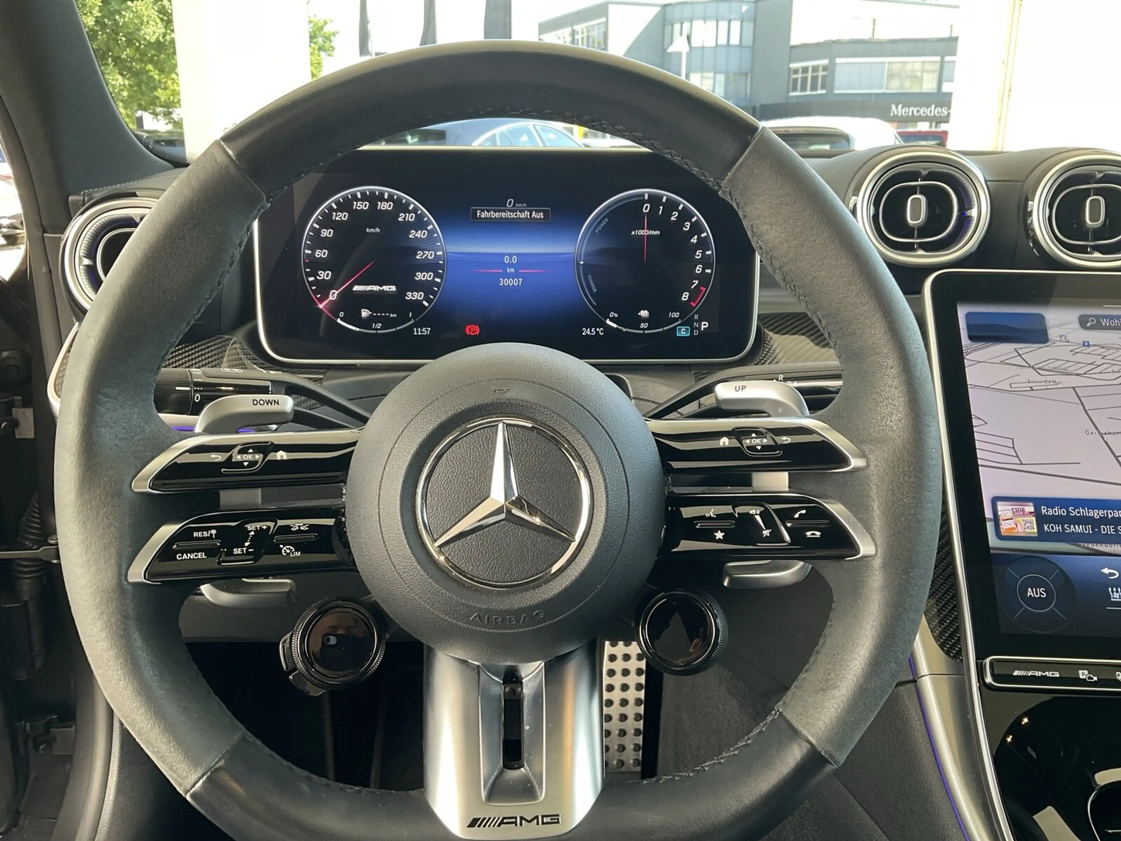 Mercedes-Benz C 63 AMG C 63 AMG S E PERFORMANCE /Pano.-Dach/Distronic BC — photo 13