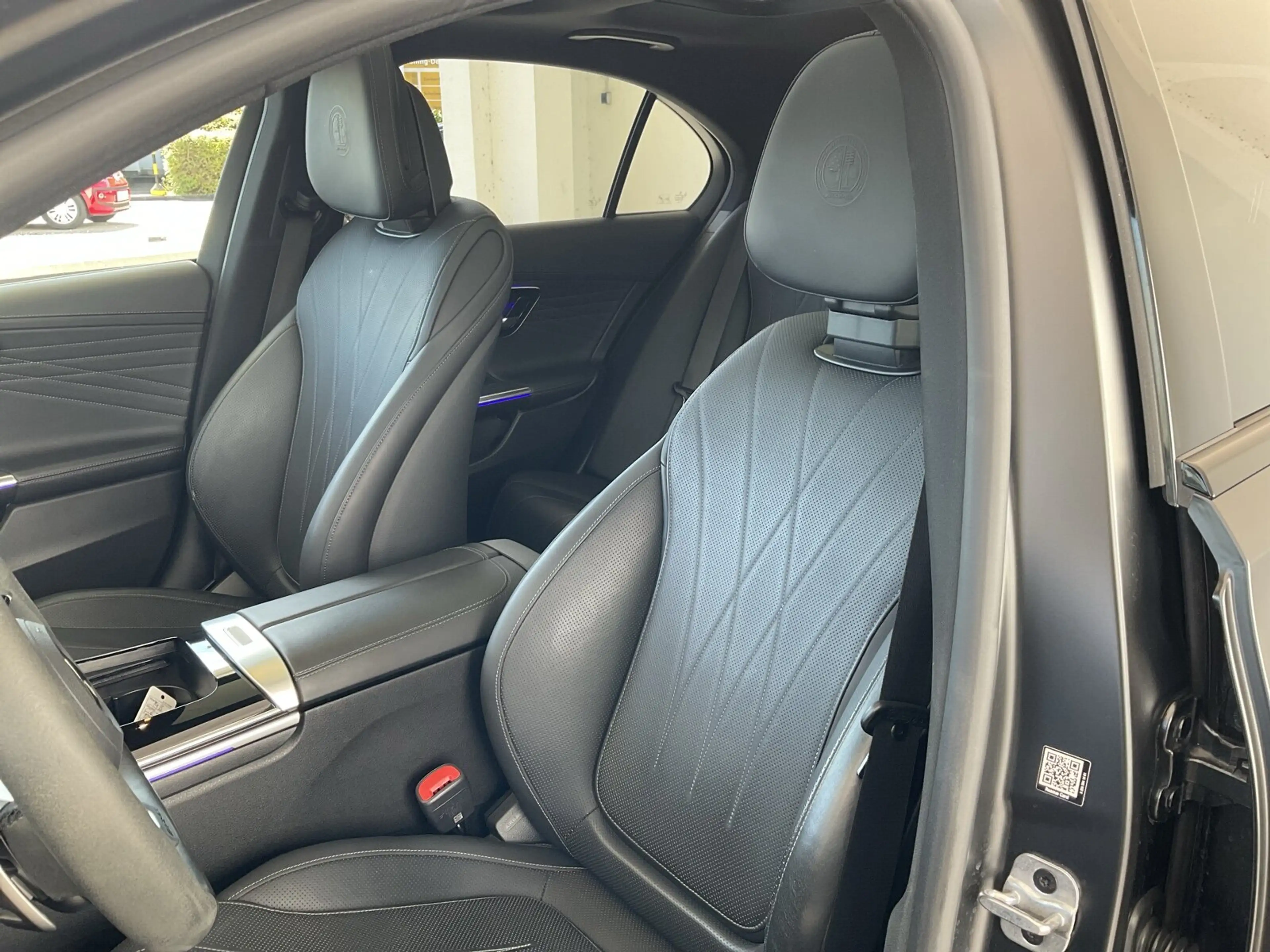 Mercedes-Benz C 63 AMG C 63 AMG S E PERFORMANCE /Pano.-Dach/Distronic BC — photo 10