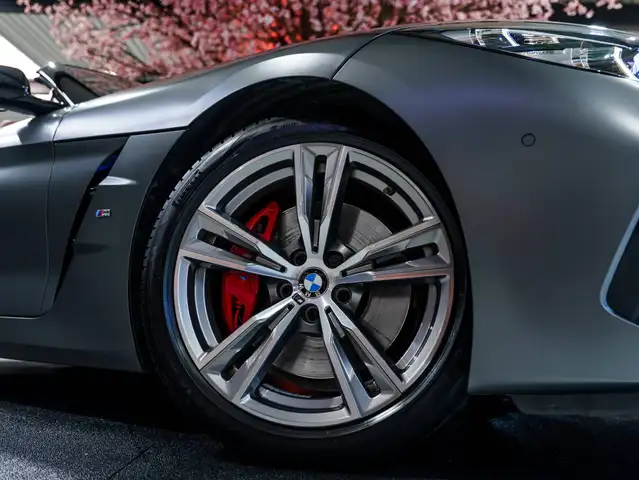 BMW Z4 view 3