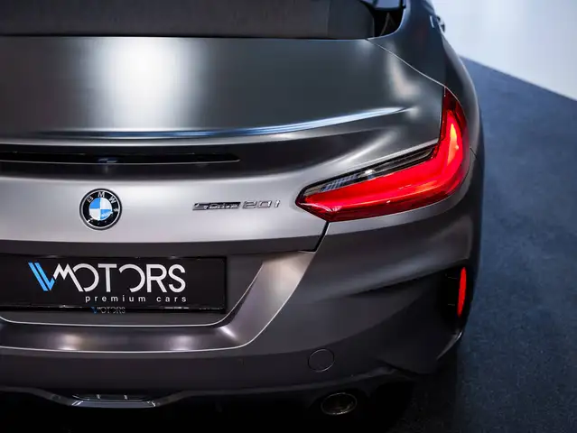 BMW Z4 view 10