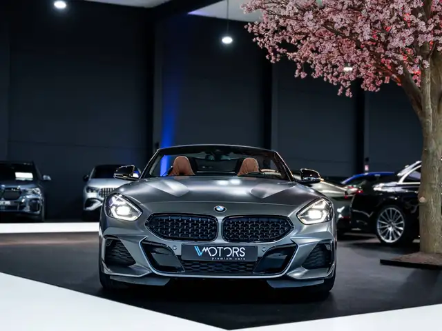 BMW Z4 view 4