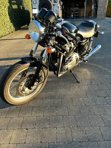 Triumph Thruxton - foto 4